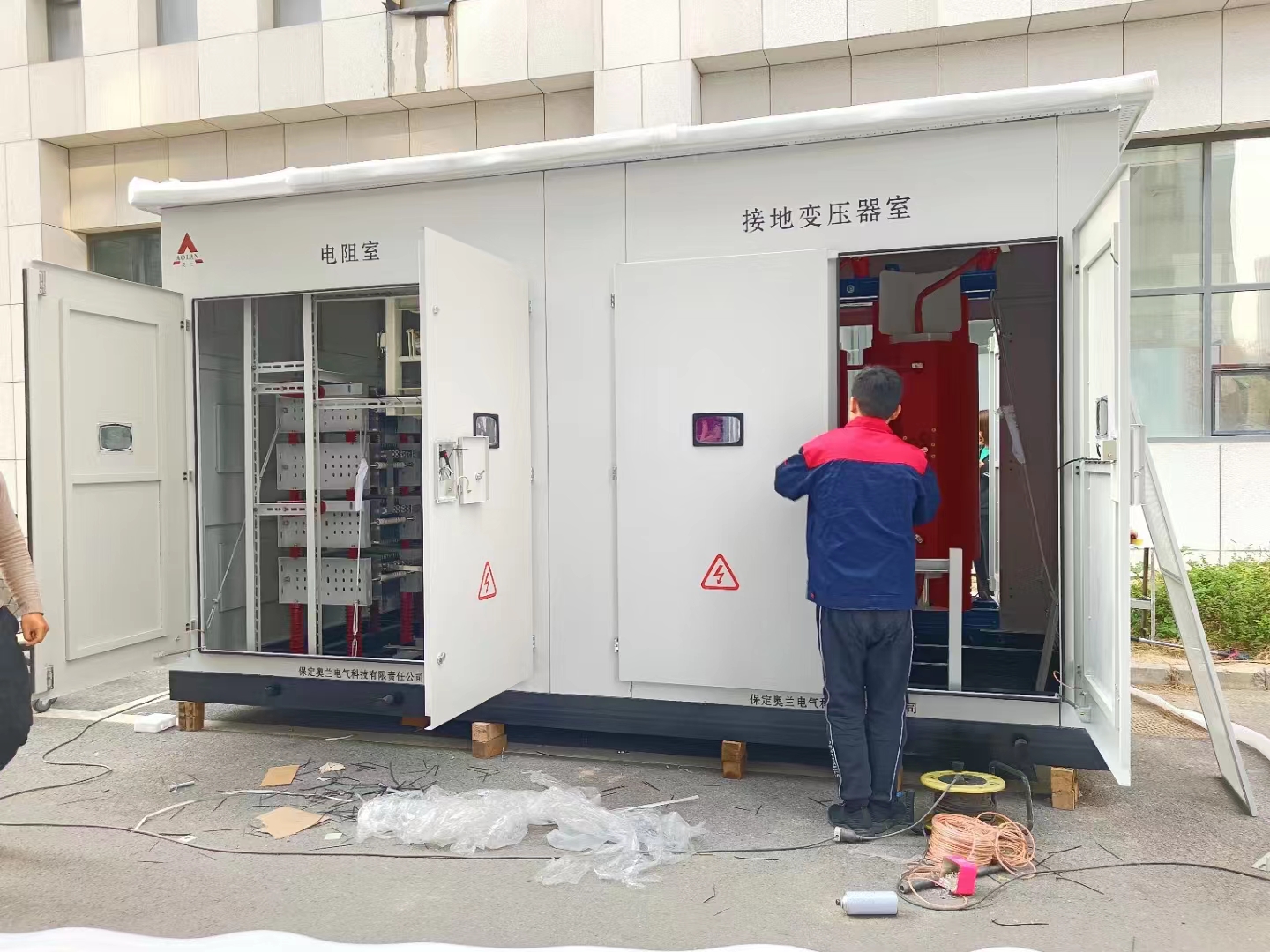 上高縣蘆洲鄉(xiāng)50MW、翰堂鎮(zhèn)60MW 贛能光伏發(fā)電項(xiàng)目EPC總承包項(xiàng)目